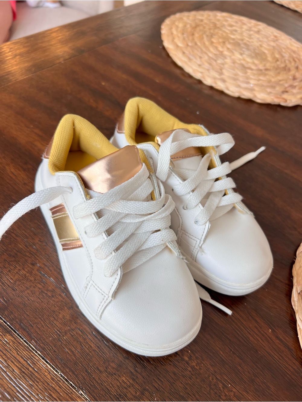 Tahari White Sneakers with Gold Accents and Yellow Lining